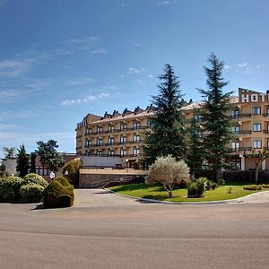 Hotel Rey Sancho Ramírez